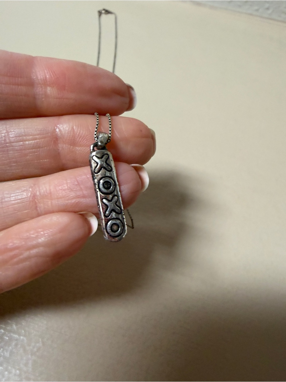 Sterling Silver Vertical Pendant Necklace in Silver